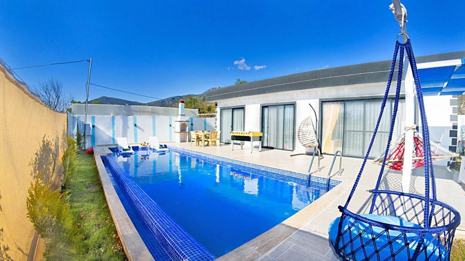 Villa Elif Uezuemlue Kas Exterior photo
